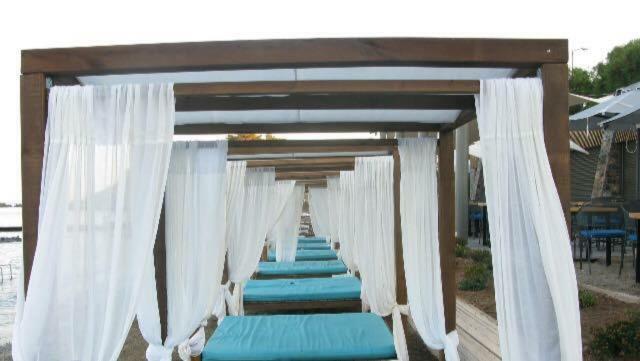 New Seafront Studio Guest House Anavyssos Exterior photo